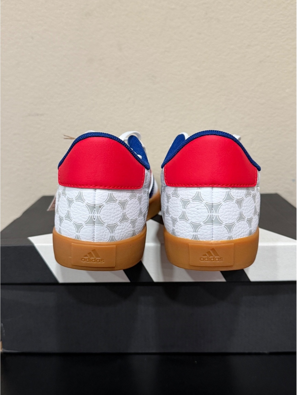 Size 6.5Y/7.5 Women - Adidas VL Court 3.0 GS “White Pure Ruby Mystery Ink” - Picture 5 of 6
